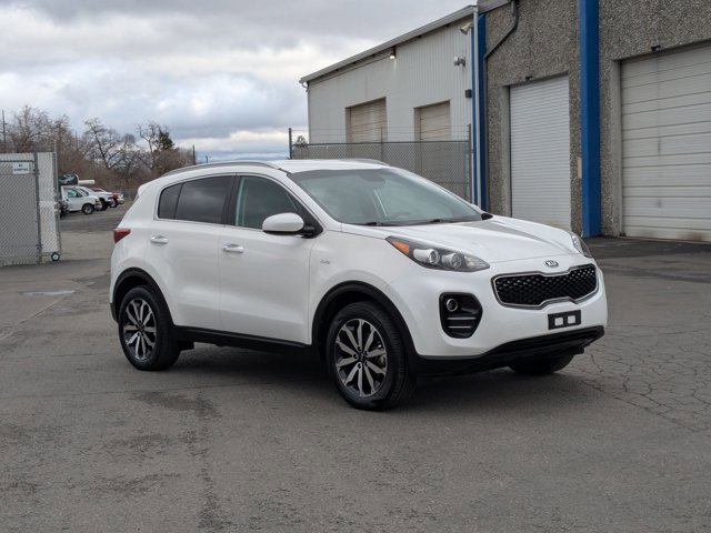 Used 2017 Kia Sportage EX image 3