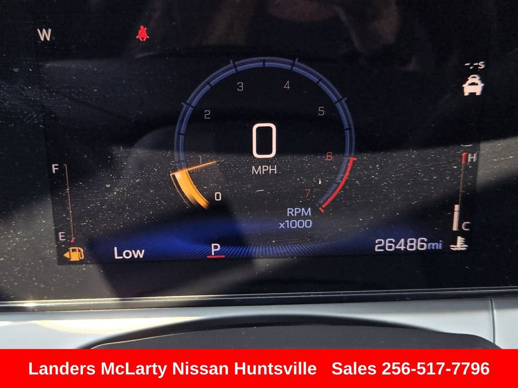 Used 2025 Chevrolet Trax LT FWD image 27