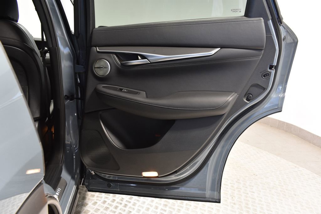 Certified 2025 INFINITI QX55 Essential image 31