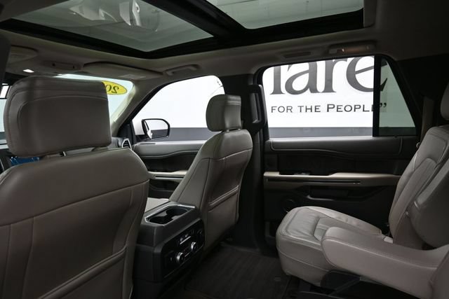 Used 2019 Ford Expedition Max Limited w/ Equipment Group 302A AWD/4WD image 26