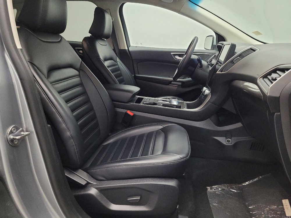 Used 2024 Ford Edge SEL image 21