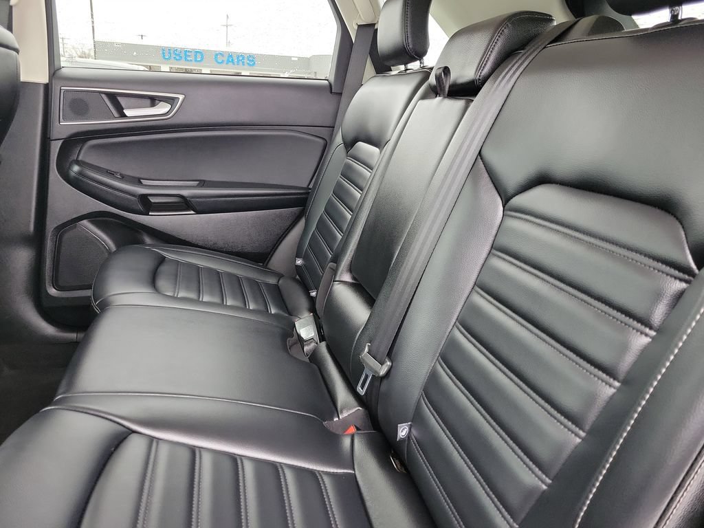 Used 2024 Ford Edge SEL w/ Convenience Package AWD/4WD image 12