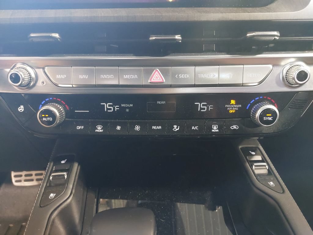 Used 2024 Kia Telluride SX AWD/4WD image 22