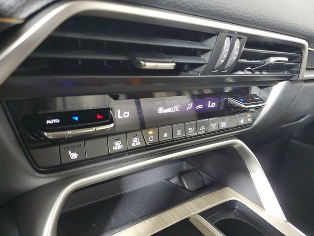Certified 2024 MAZDA CX-90 Plug-In Hybrid w/ Preferred AWD/4WD image 32