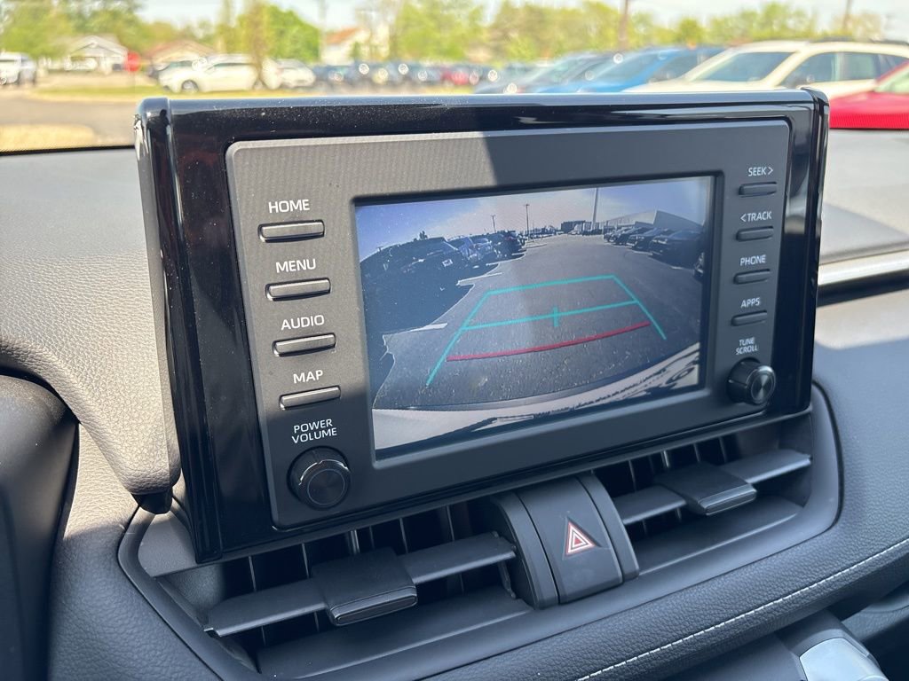 Used 2019 Toyota RAV4 LE w/ All Weather Liner Package AWD/4WD image 23