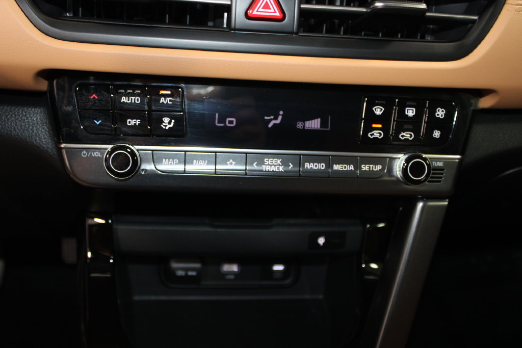 Used 2025 Kia Seltos EX w/ EX Sunroof Package FWD image 42