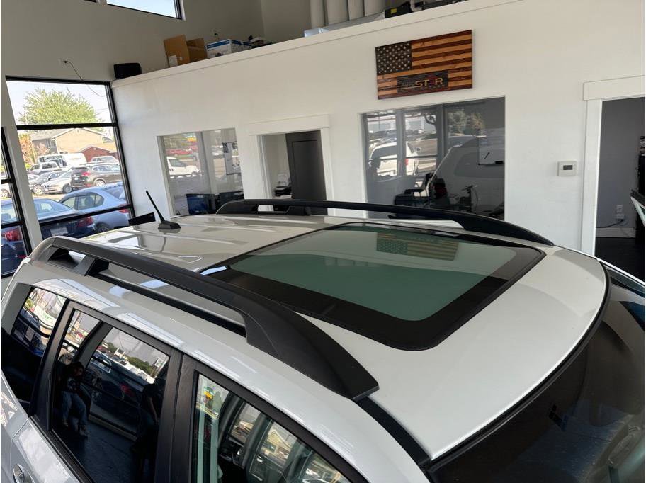 Used 2011 Subaru Forester 2.5X Premium image 25