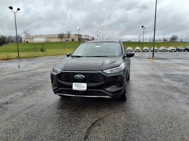 Used 2025 Ford Escape ST-Line image 41