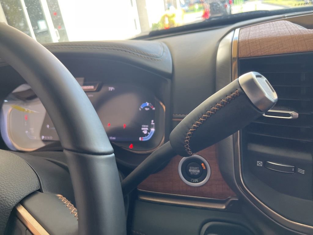 New 2023 RAM 2500 Limited image 8