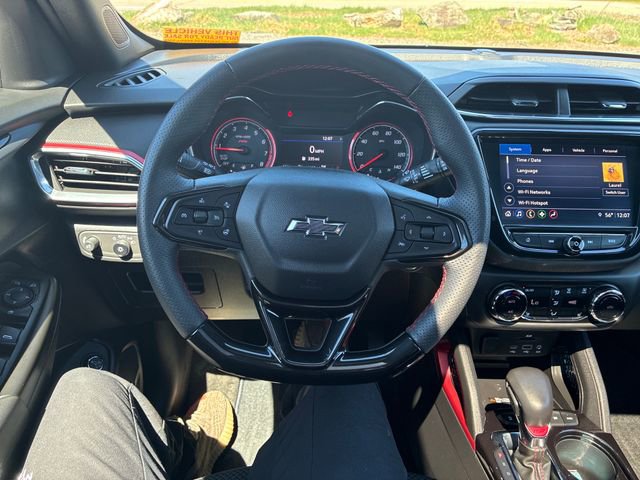 Used 2023 Chevrolet TrailBlazer RS w/ Sun and Liftgate Package AWD/4WD image 13