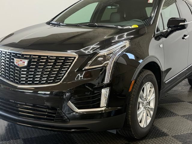 Used 2025 Cadillac XT5 Luxury w/ LPO, Floor Liner Package FWD image 5