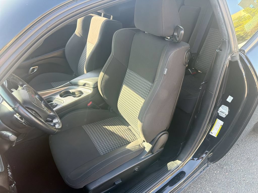 Used 2020 Dodge Challenger GT w/ Driver Convenience Group RWD image 13