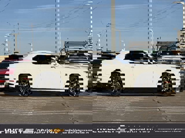Used 2023 Dodge Challenger R/T Scat Pack image 5
