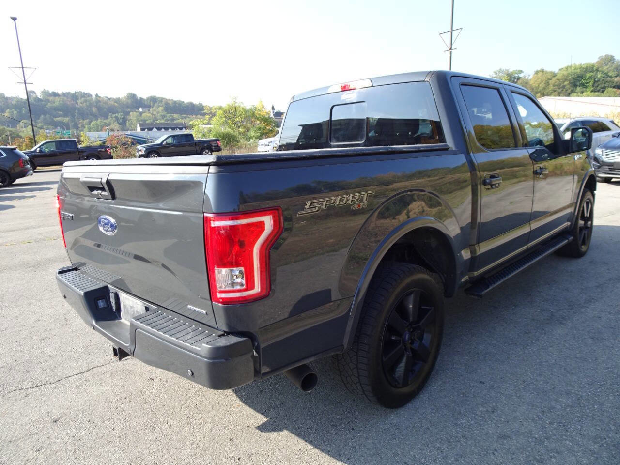 Used 2016 Ford F150 XLT w/ Equipment Group 302A Luxury image 6