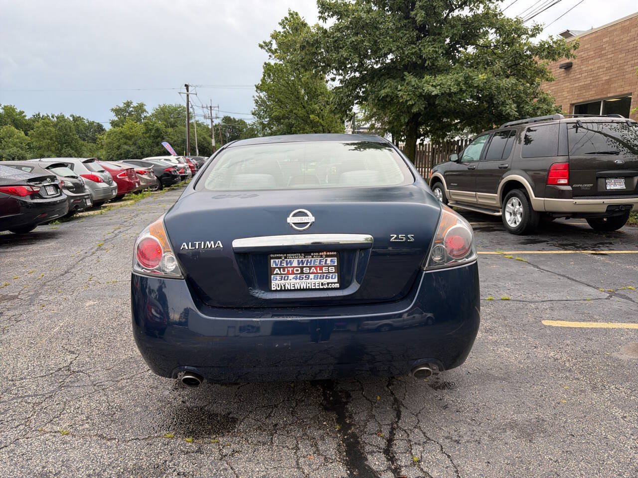 Used 2009 Nissan Altima 2.5 S FWD image 4