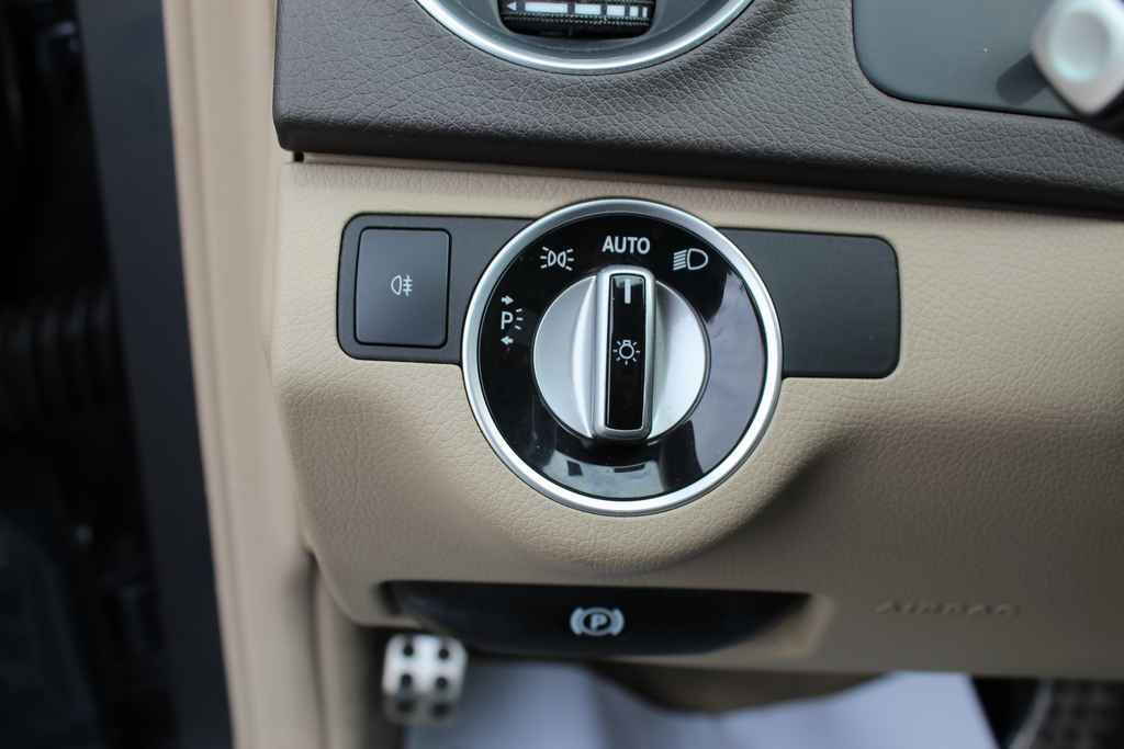 Used 2014 Mercedes-Benz C 250 C 250 Sport image 13