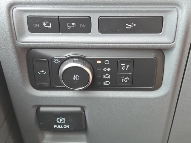 Used 2022 Ford F150 XLT w/ Equipment Group 302A High AWD/4WD image 15