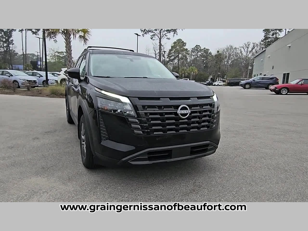 New 2026 Nissan Pathfinder SV FWD image 18
