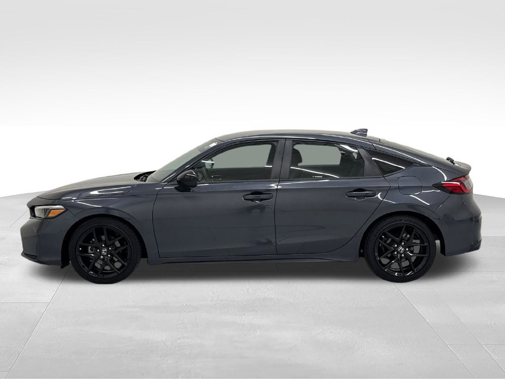 Used 2025 Honda Civic Sport image 4