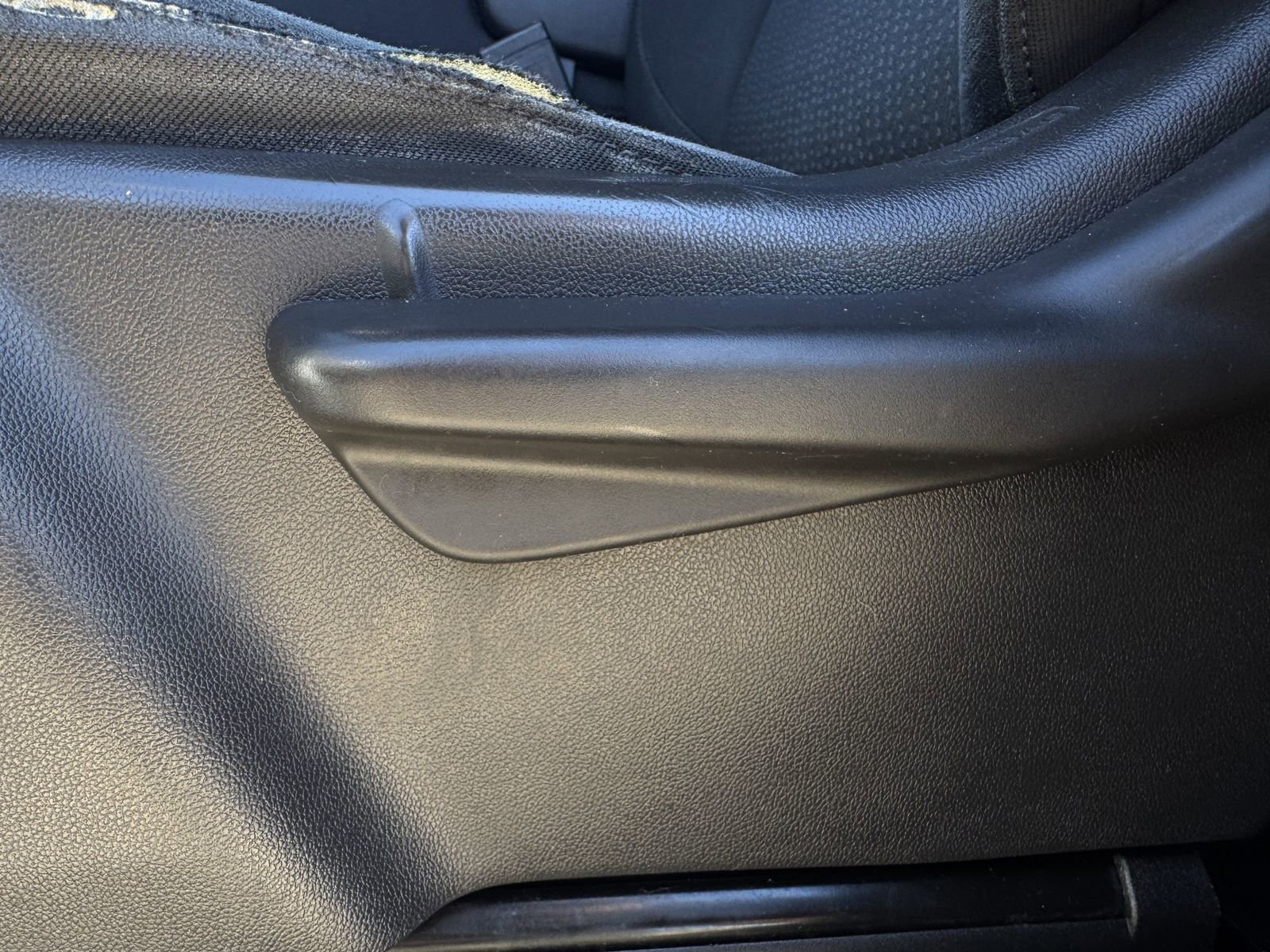 Used 2020 Chevrolet Silverado 1500 Custom Trail Boss w/ Custom Convenience Package image 26