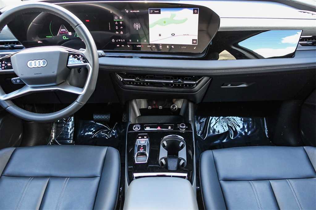 Used 2025 Audi Q6 e-tron Premium w/ Convenience Package image 13