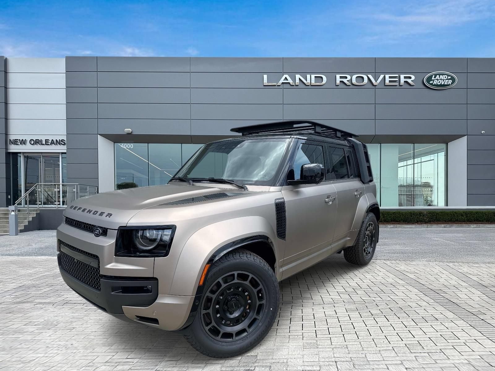 New 2026 Land Rover Defender 110 OCTA AWD/4WD image 1