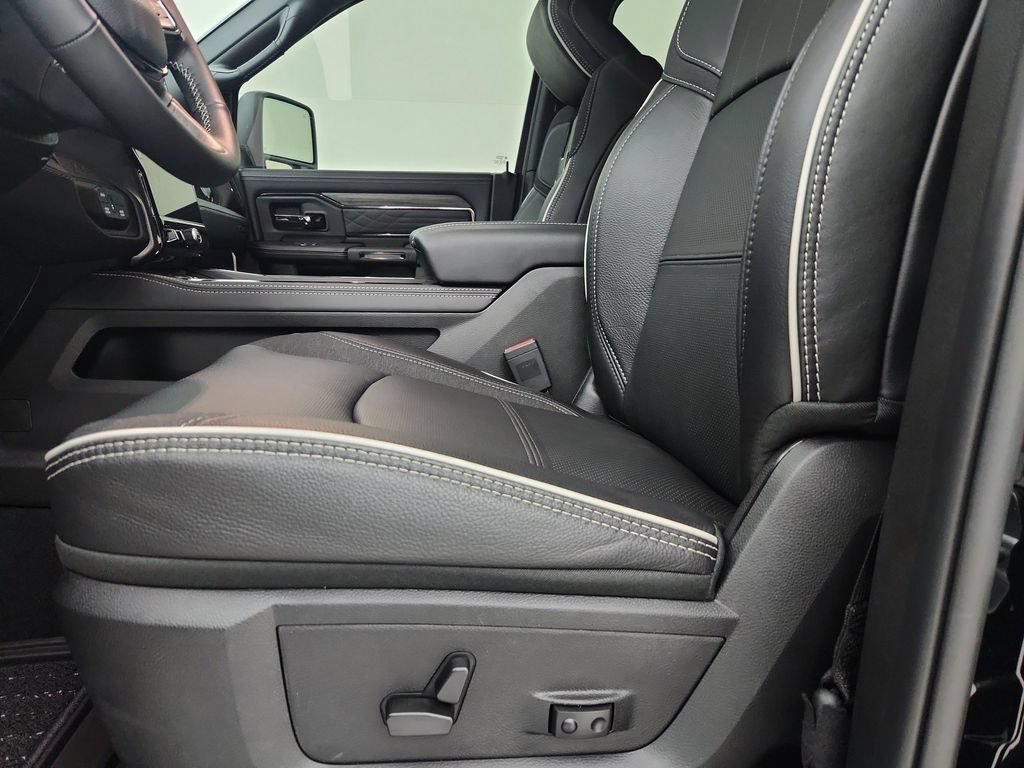 New 2026 RAM 2500 Limited AWD/4WD image 20