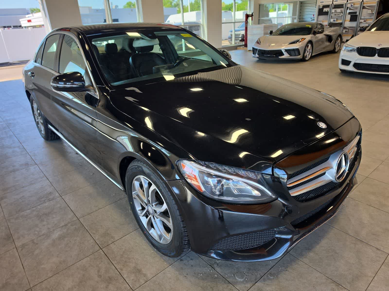 Used 2016 Mercedes-Benz C 300 4MATIC Sedan image 5