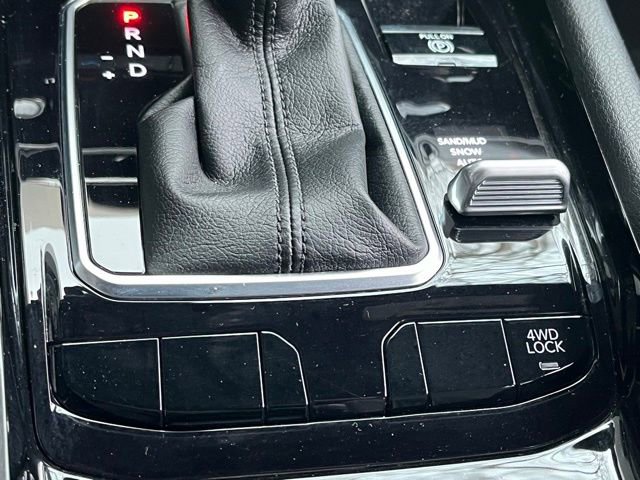 Used 2023 Jeep Compass Altitude image 32