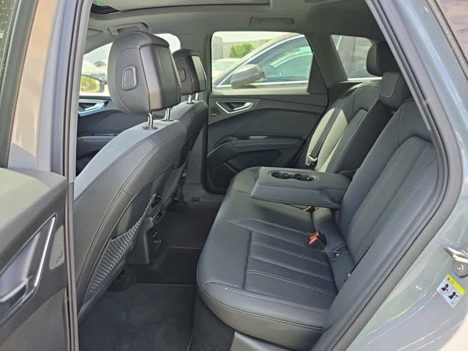 Used 2024 Audi Q4 e-tron Premium Plus AWD/4WD image 9