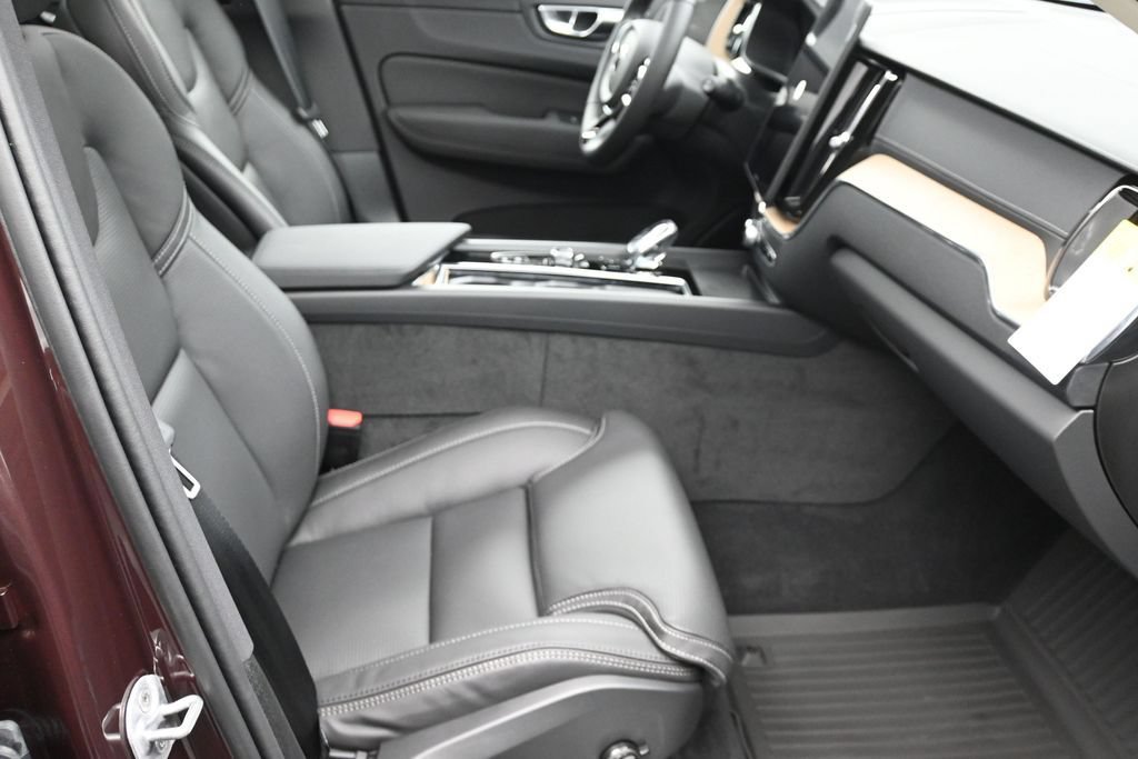 New 2026 Volvo XC60 T8 Ultra w/ Climate Package AWD/4WD image 20