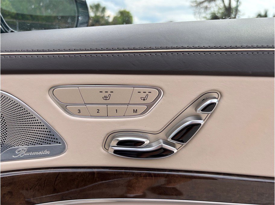 Used 2015 Mercedes-Benz S 63 AMG 4MATIC Sedan image 48