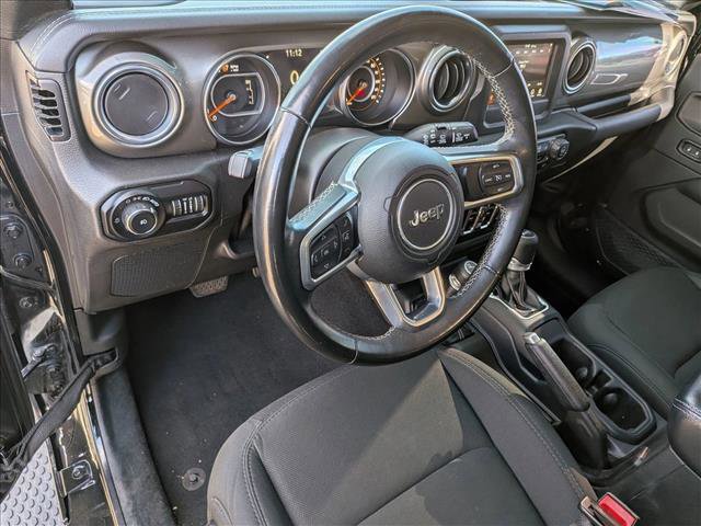 Used 2019 Jeep Wrangler Unlimited Sahara image 10