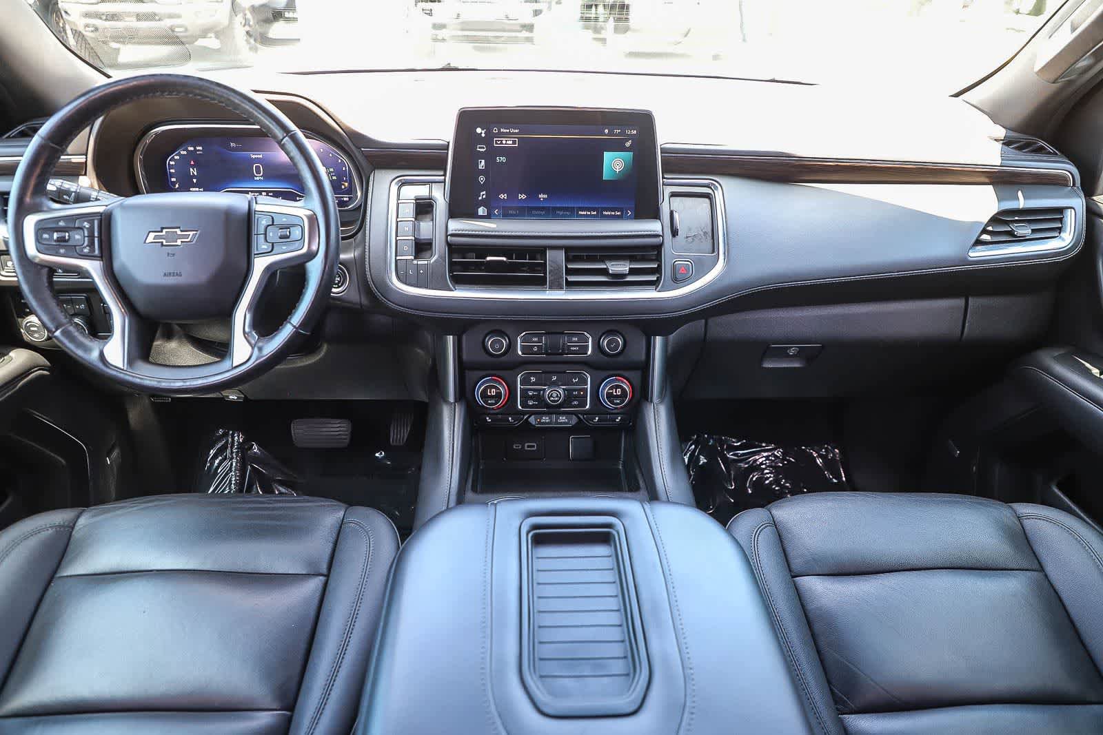 Used 2022 Chevrolet Tahoe Z71 w/ Z71 Off-Road Package AWD/4WD image 12
