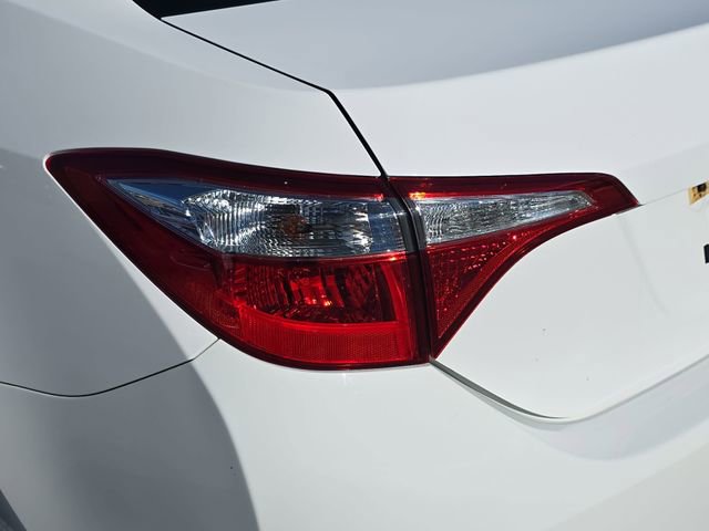 Used 2014 Toyota Corolla LE image 33