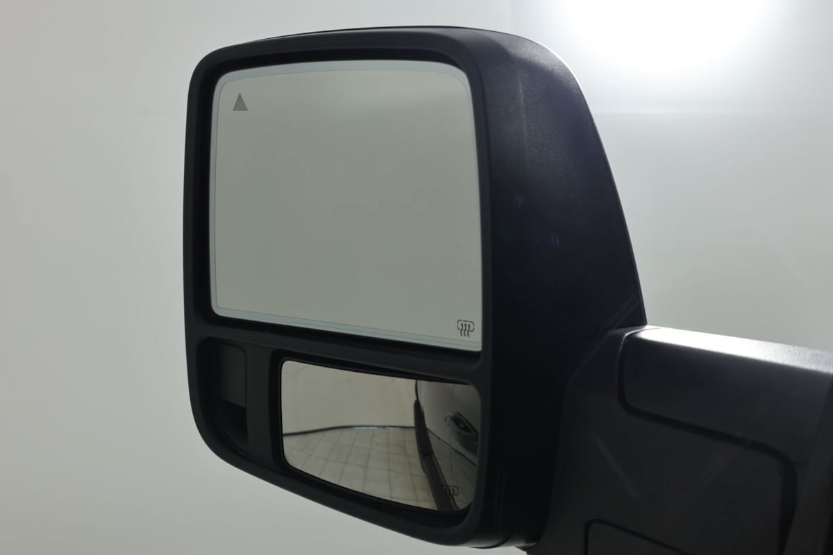 Used 2024 RAM 2500 Laramie w/ Night Edition AWD/4WD image 19