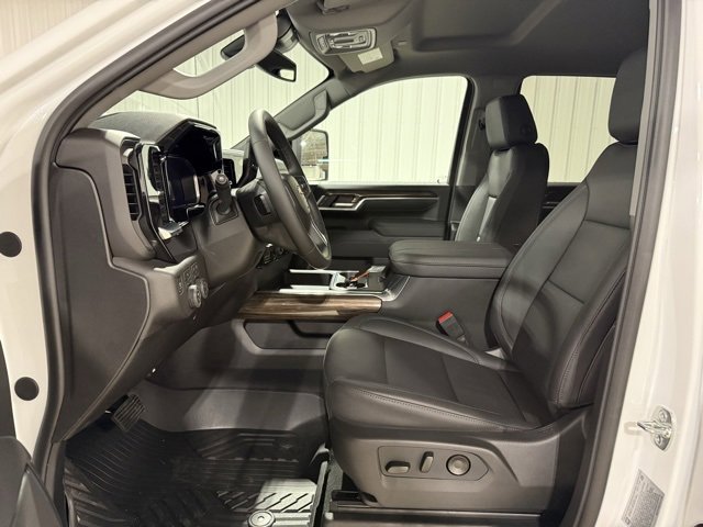 New 2026 Chevrolet Silverado 2500 LT w/ All Star Edition image 9