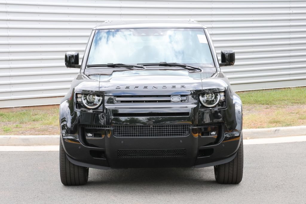 New 2026 Land Rover Defender 110 X-Dynamic SE AWD/4WD image 5