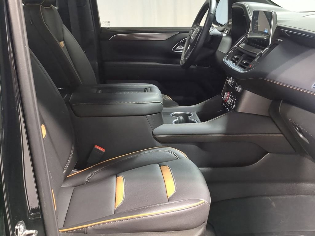 Used 2024 GMC Yukon XL AT4 image 27