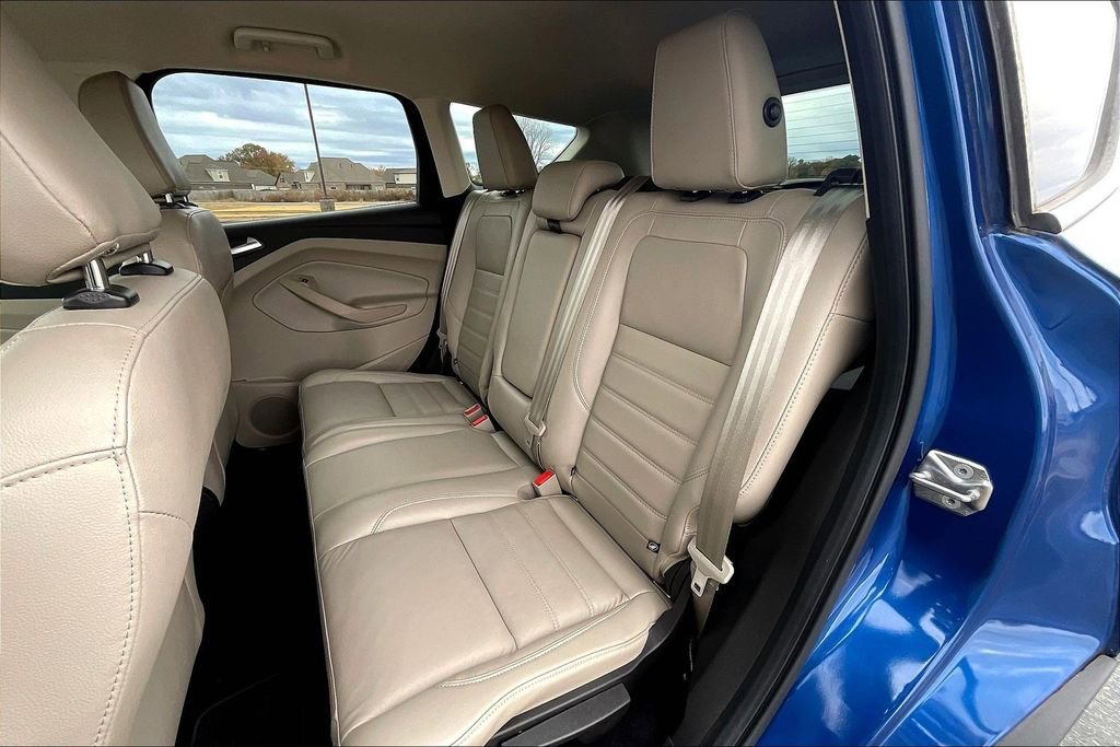 Used 2018 Ford Escape SEL image 17