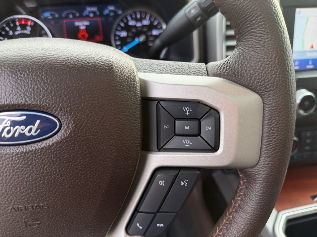 Used 2020 Ford F350 King Ranch w/ King Ranch Ultimate Package AWD/4WD image 16