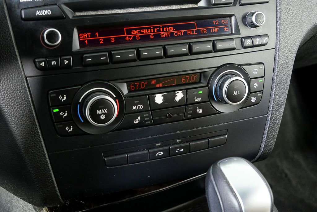 Used 2011 BMW 128i Convertible image 14