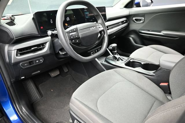 Used 2025 Kia K4 FWD image 21