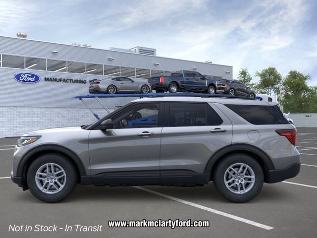 New 2026 Ford Explorer Active RWD image 3