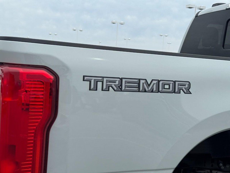 New 2026 Ford F250 XLT w/ Tremor Off-Road Package image 4