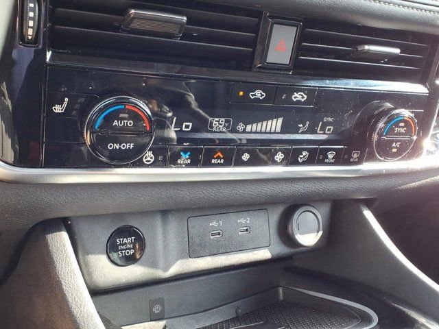 Used 2025 Nissan Rogue SL w/ Tech Package AWD/4WD image 14