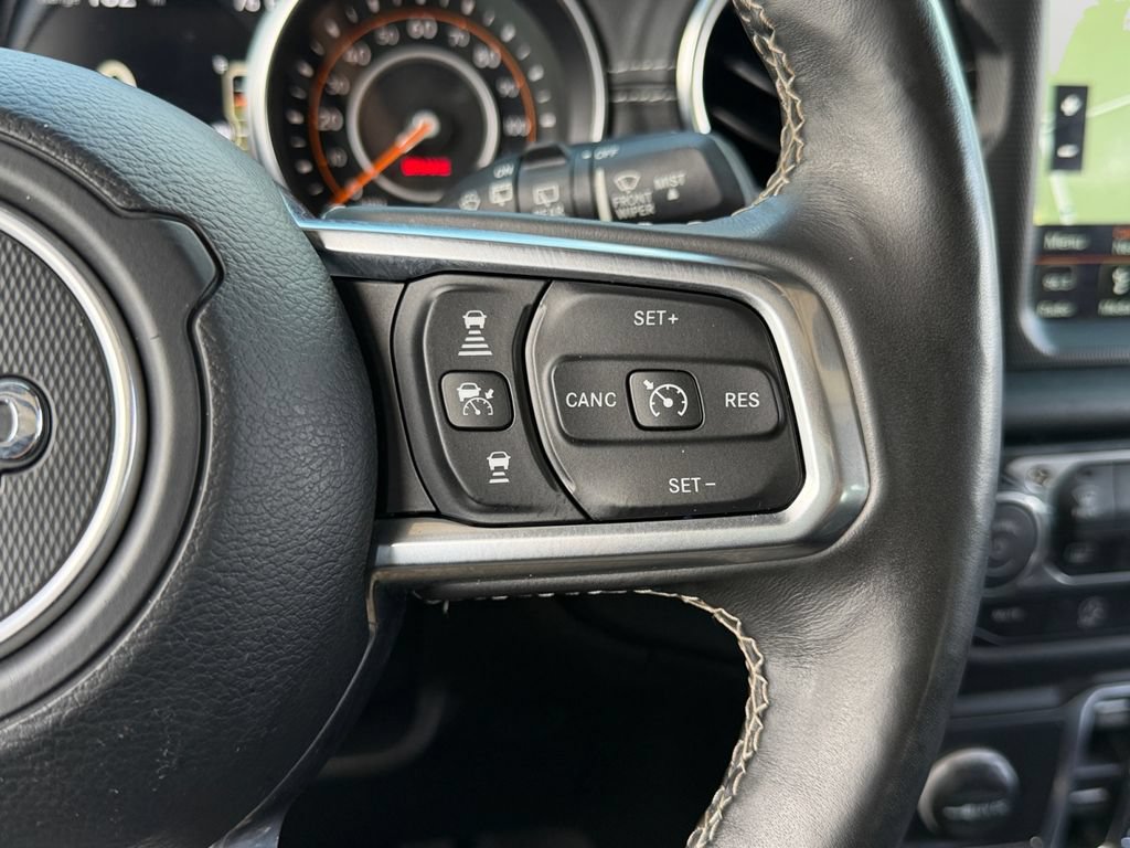 Used 2019 Jeep Wrangler Unlimited Sahara AWD/4WD image 18
