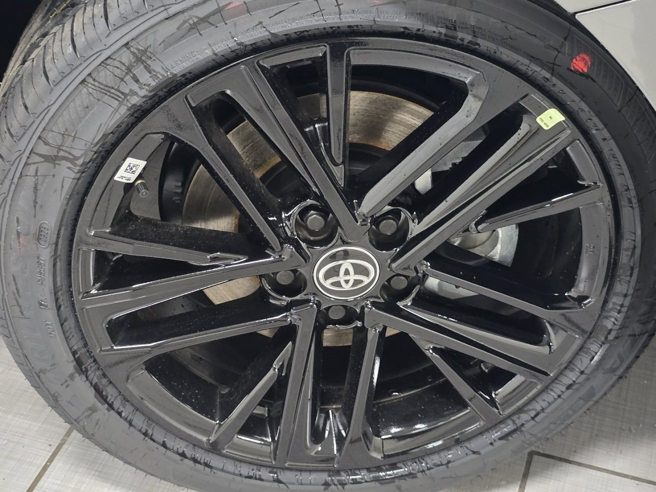 New 2026 Toyota Camry Hybrid image 9