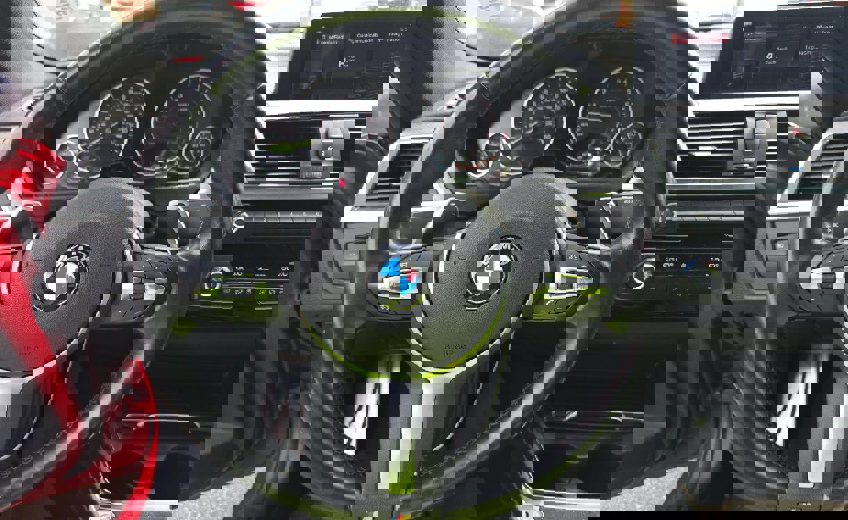 Used 2018 BMW 340i Sedan w/ Premium Package image 7