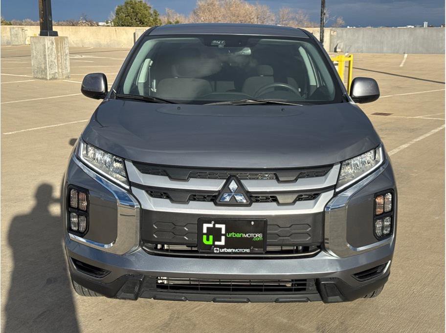 Used 2023 Mitsubishi Outlander Sport ES image 2